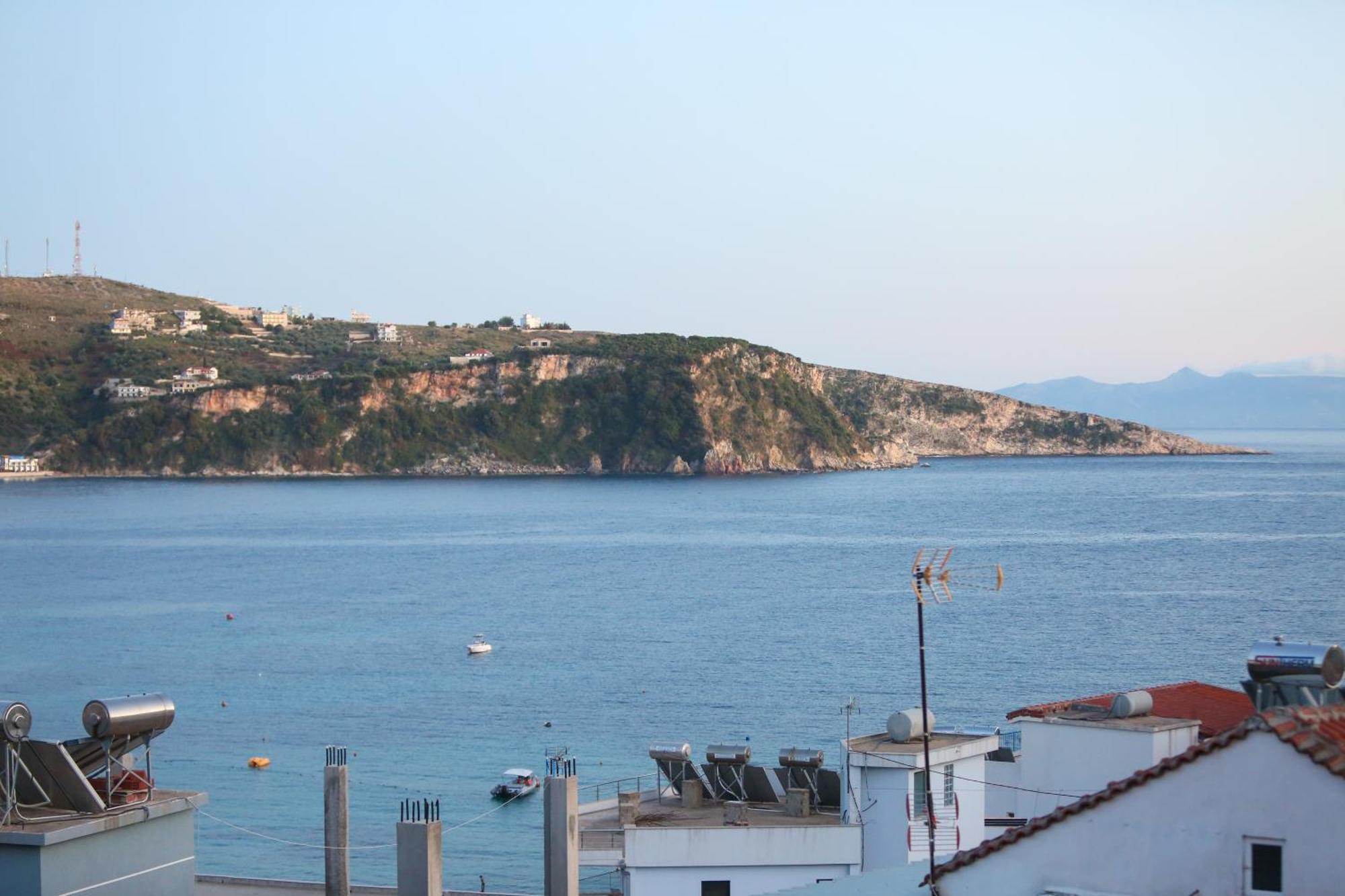 Ionian Seaview Apartment Himare Exterior photo